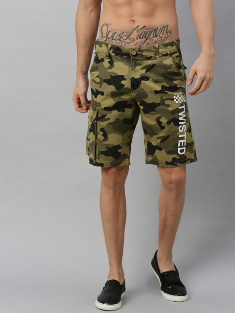 

HERE&NOW Men Olive Green & Black Printed Regular Fit Cargo Shorts