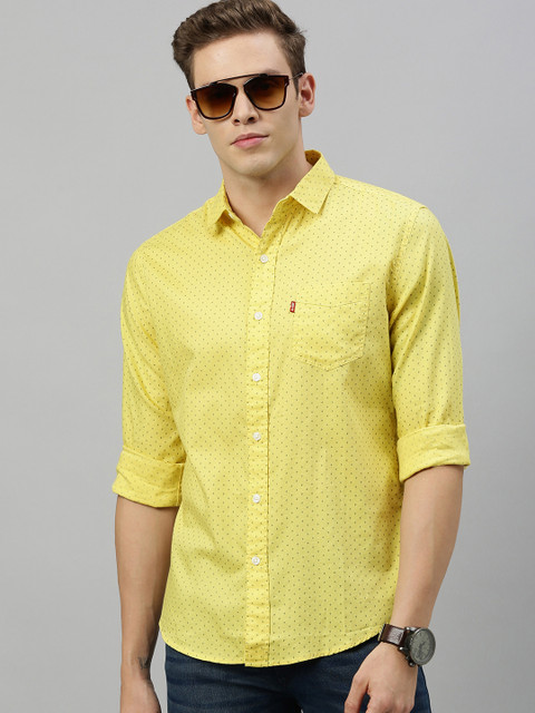 

Levis Men Yellow & Black Slim Fit Printed Casual Shirt