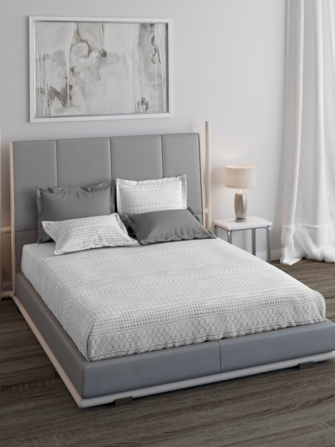 

Trident Off-White & Grey Geometric 400 TC Cotton 1 King Bedsheet with 4 Pillow Covers