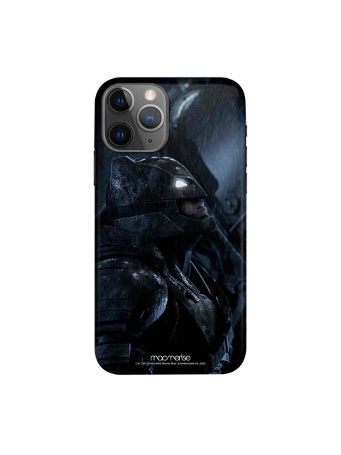 

macmerise Black & Blue The Victory Glance iPhone 11 Pro Max Case