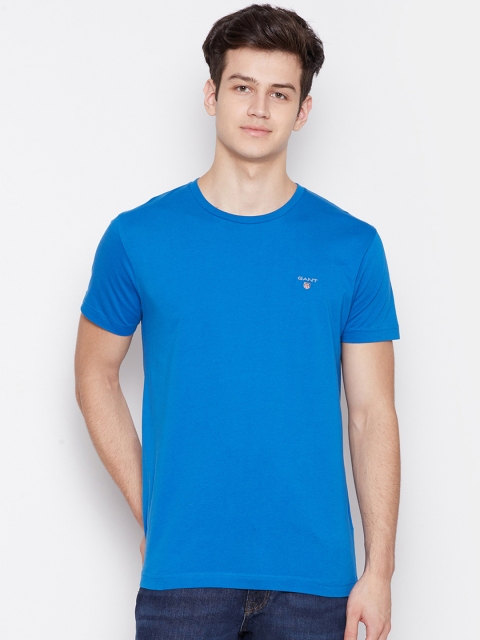 

GANT Men Blue Solid Round Neck T-shirt