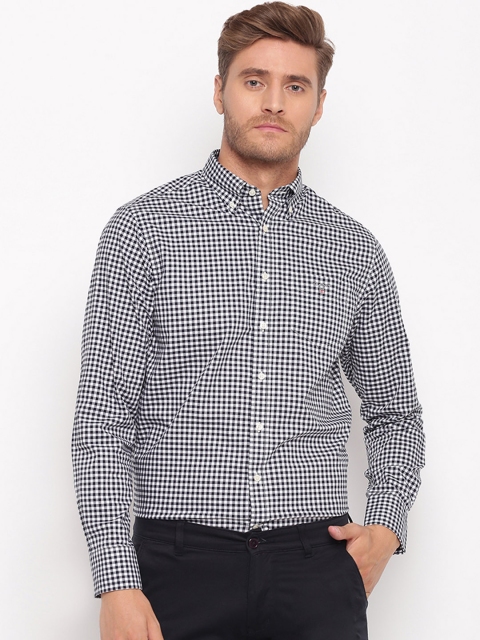 

GANT Men Black & White Regular Fit Checked Formal Shirt