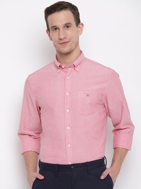 

GANT Men Pink Regular Fit Solid Casual Shirt