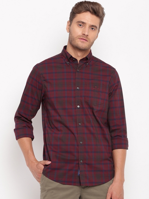 

GANT Men Maroon & Blue Regular Fit Checked Casual Shirt