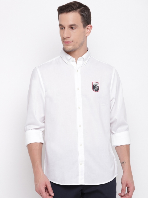 

GANT Men White Regular Fit Solid Casual Shirt