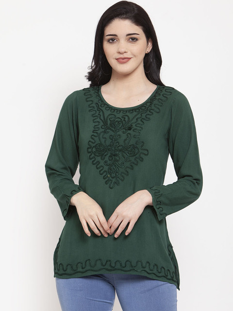 

ANAISA Women Green Floral Embroidered Top