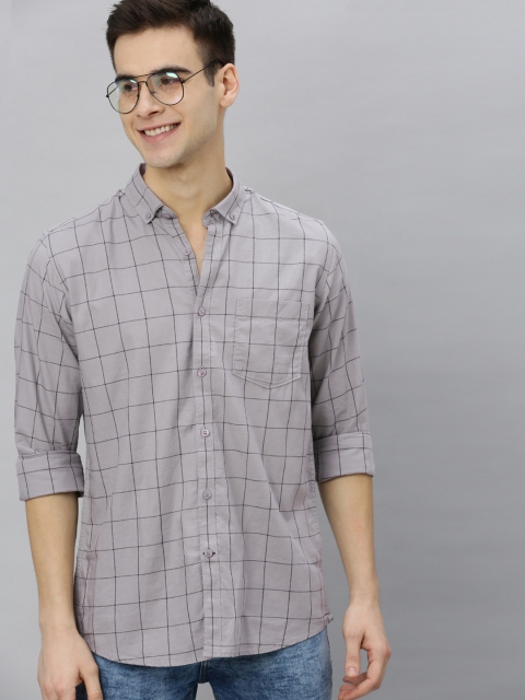 

Mast & Harbour Men Grey & Black Regular Fit Checked Casual Shirt