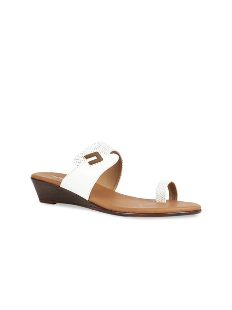 

Rocia Women White Solid Wedges