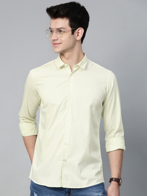 

Mast & Harbour Men Yellow & White Regular Fit Micro Ditsy Printed Casual Shirt