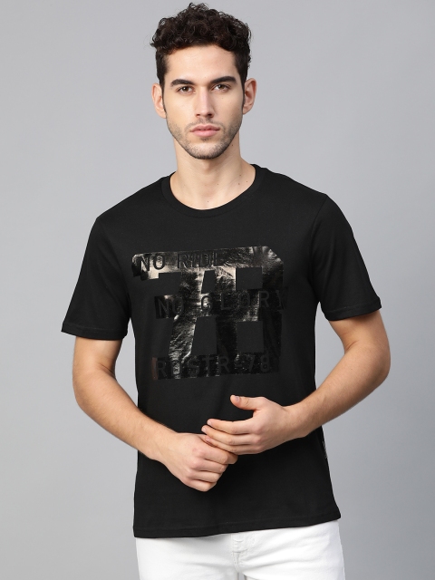

Roadster Men Black Printed Round Neck T-shirt