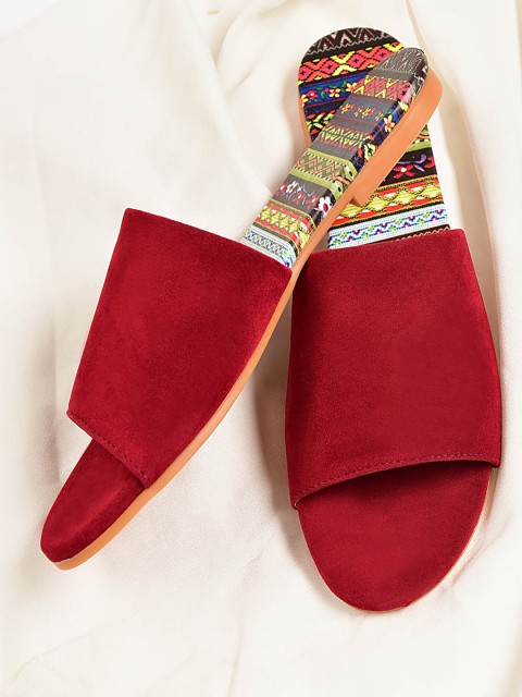 

Street Style Store Women Maroon Solid Mules