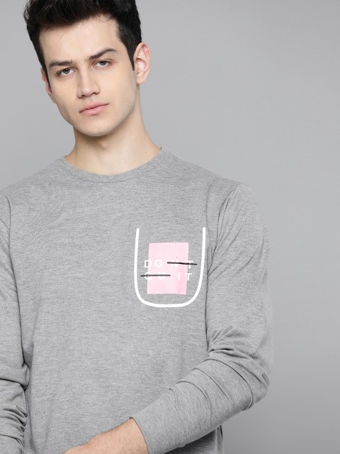 

Kook N Keech Men Grey Melange Solid Sweatshirt with Printed Detail