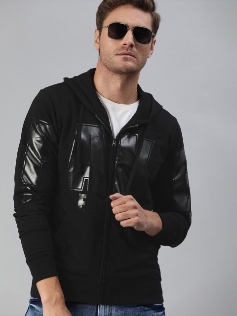 

Kook N Keech Men Black Printed Hooded Sweatshirt
