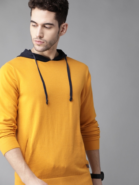 

Roadster Men Mustard Yellow Solid Hooded Pullover