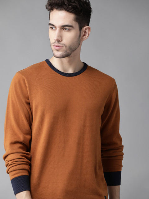 

Roadster Men Rust Orange Solid Pullover Sweater