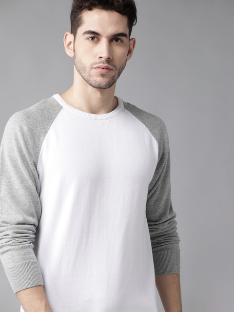 

Roadster Men White Solid Acrylic Pullover