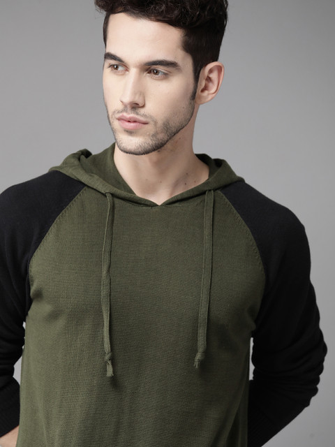 

Roadster Men Olive Green & Black Solid Sweater