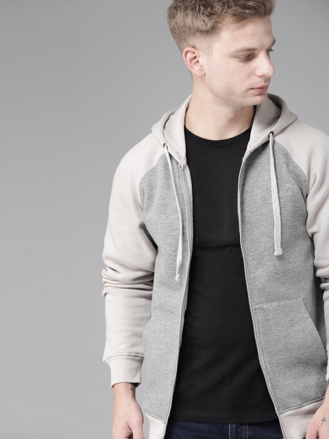 

Roadster Men Grey Melange Solid Hooded Sweatshirt