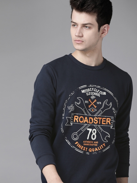 

Roadster Men Navy Blue & White Alphanumeric and Graphic Print Sweatshirt