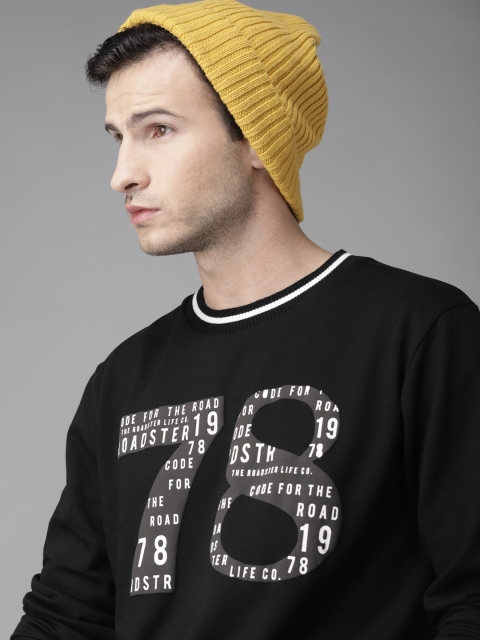 

Roadster Men Black Alphanumeric Printed Sweatshirt