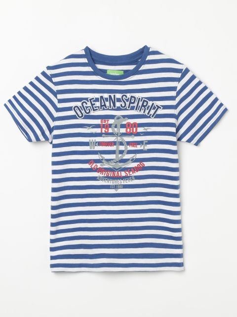 

Bossini Boys White & Blue Striped Round Neck T-shirt