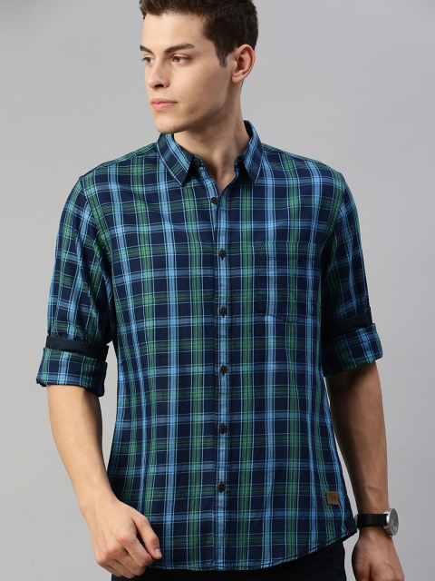 

Roadster Men Navy Blue & Olive Green Regular Fit Checked Casual Shirt