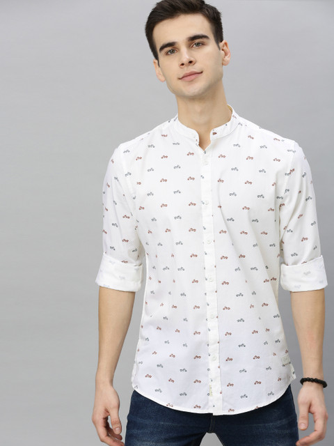 

Roadster Men White & Olive Green Regular Fit Conversational Printed Casual Shirt