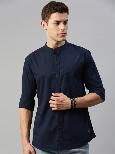 

Roadster Men Navy Blue Regular Fit Solid Casual Shirt