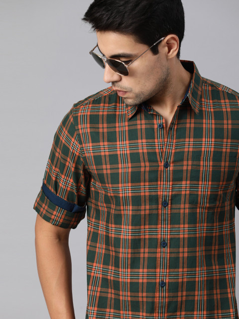 

Roadster Men Orange & Green Checked Regular Fit Casual Shirt