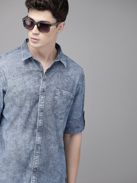

Roadster Men Blue Regular Fit Solid Casual Denim Shirt