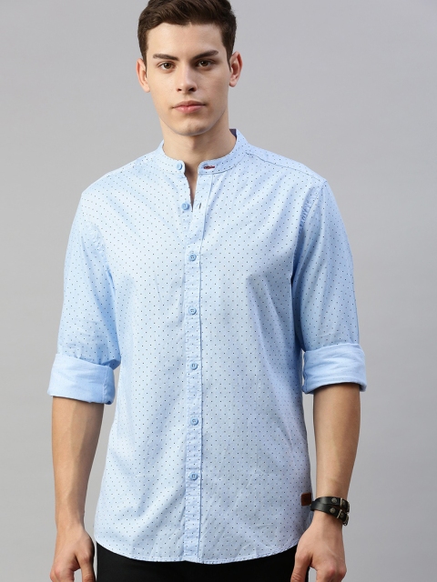 

Roadster Men Blue Regular Fit Printed Casual Shirt