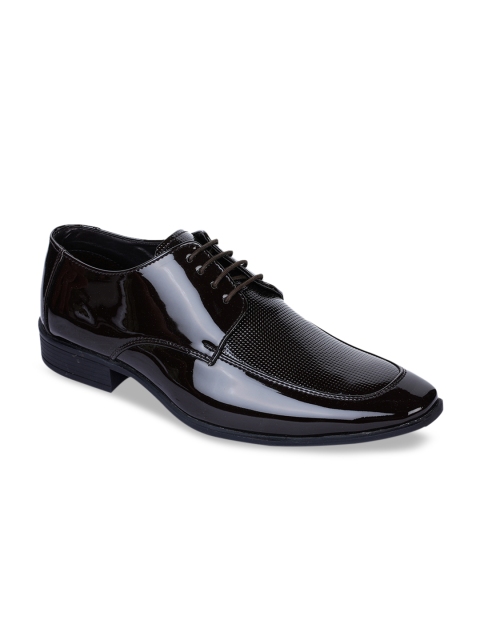 

Bruno Manetti Men Brown Solid Formal Derbys