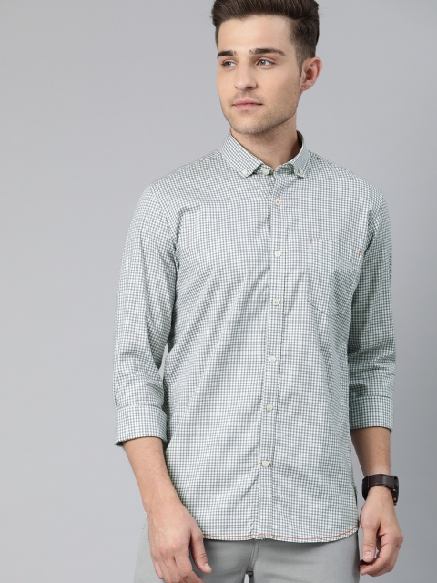 

Mast & Harbour Men Grey & White Regular Fit Checked Casual Shirt