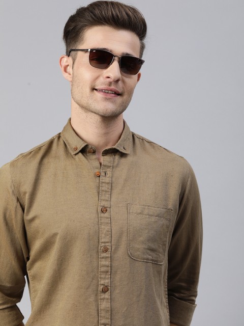 

Mast & Harbour Men Brown Slim Fit Solid Cotton Linen Casual Shirt