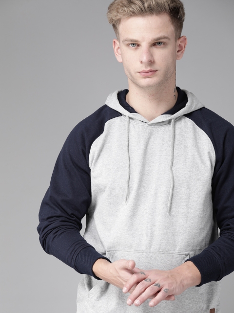 

Roadster Men Grey Melange & Navy Blue Solid Hooded Sweatshirt