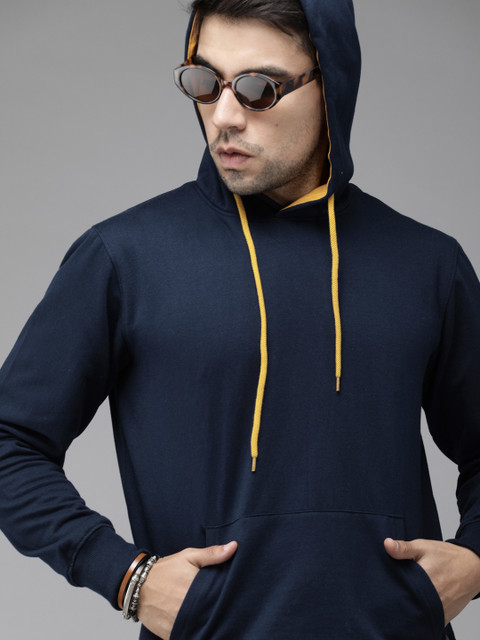 

Roadster Men Navy Blue Solid Hooded Sweatshirt