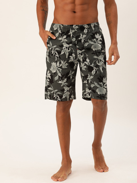 

The Indian Garage Co Men Grey & White Printed Lounge Shorts