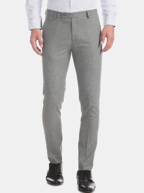 

Arrow Men Grey Slim Fit Self Design Regular Trousers