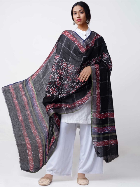 

Unnati Silks Black & Red Batik Printed Sustainable Dupatta