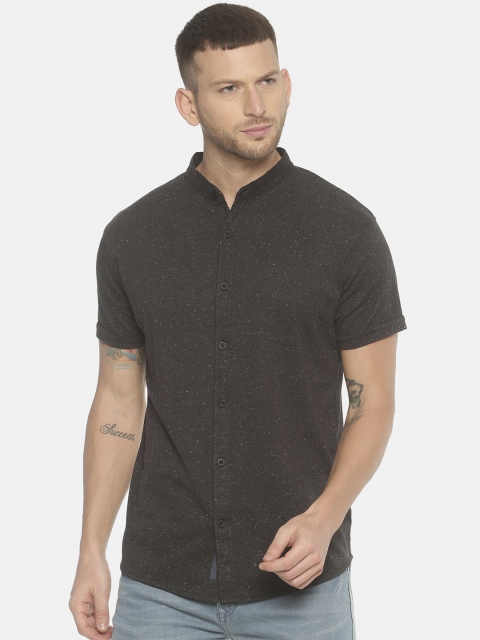 

T-Tog Men Charcoal Grey Slim Fit Solid Casual Shirt