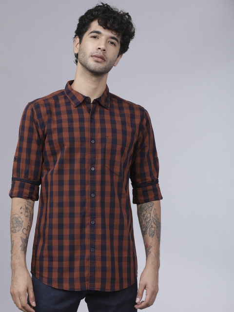 

Horsefly Men Navy Blue & Rust Brown Slim Fit Checked Casual Shirt