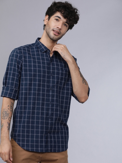 

HIGHLANDER Men Navy Blue & White Slim Fit Checked Casual Shirt