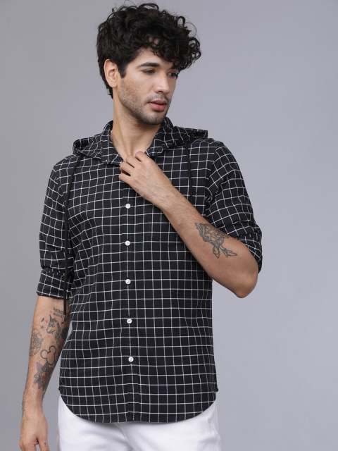 

HIGHLANDER Men Black & White Slim Fit Yarn Dyed Checked Casual Shirt