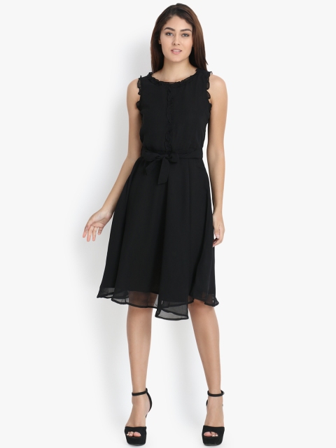 

yelloe Women Black Solid Fit and Flare Dress