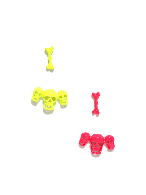 

Kook N Keech Set of 2 Skull & Bone-Shaped Mismatched Stud Earrings, Fluorescent green