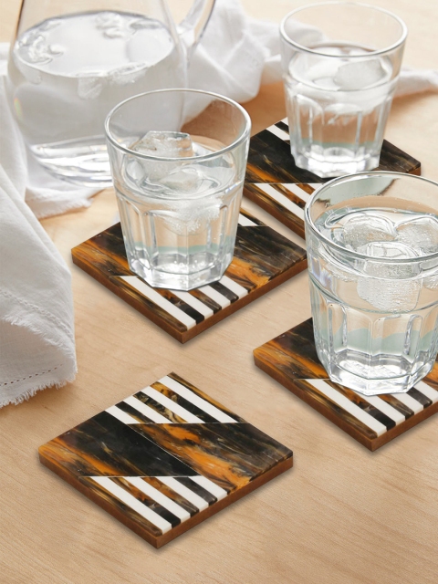 

nestroots Set Of 4 Brown & White Printed Wooden Coasters With Case