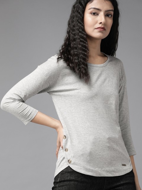 

Roadster Women Grey Melange Solid Round Neck T-shirt