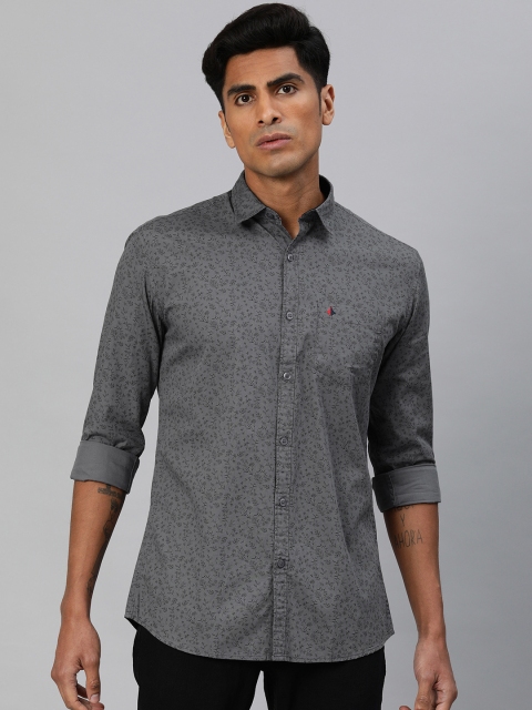 

British Club Men Charcoal Grey & Black Slim Fit Floral Printed Casual Shirt