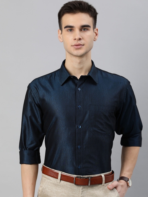 

British Club Men Navy Blue Regular Fit Solid Formal Shirt