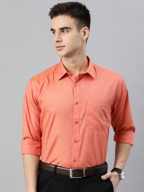 

British Club Men Peach-Coloured Regular Fit Solid Formal Shirt